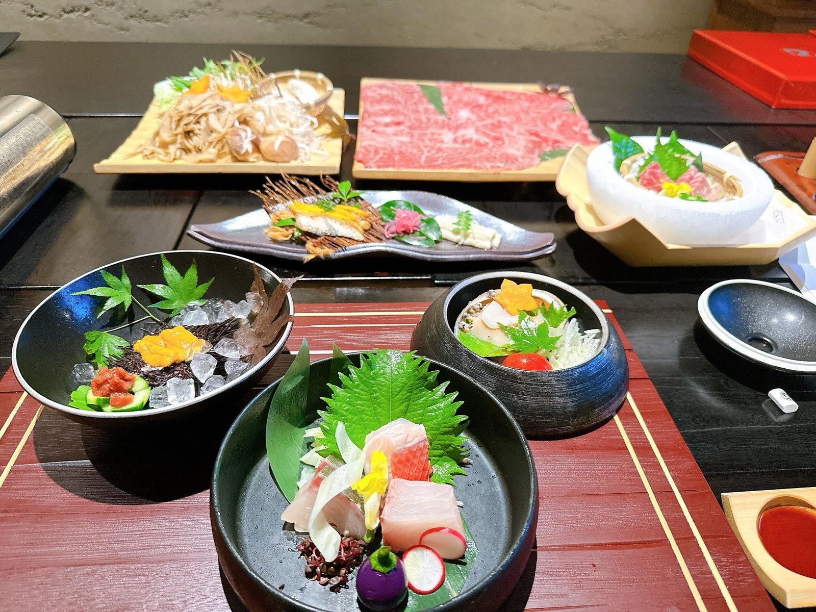 お造りと、すき焼き用の和王牛